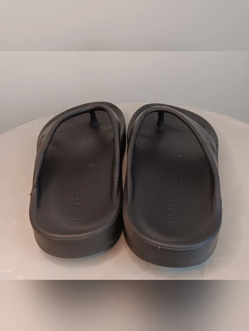 OOFOS OOriginal Recovery Sandal Black Thong Flip Flops Unisex Mens 7 Womens 9
